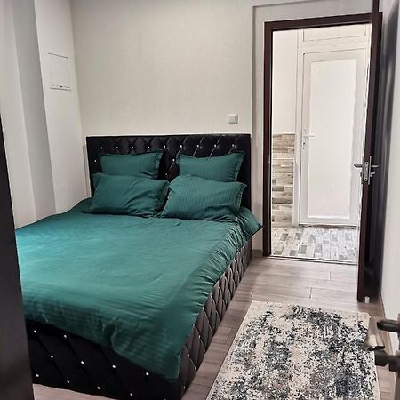 Apartament Sonya Бухарест Екстер'єр фото